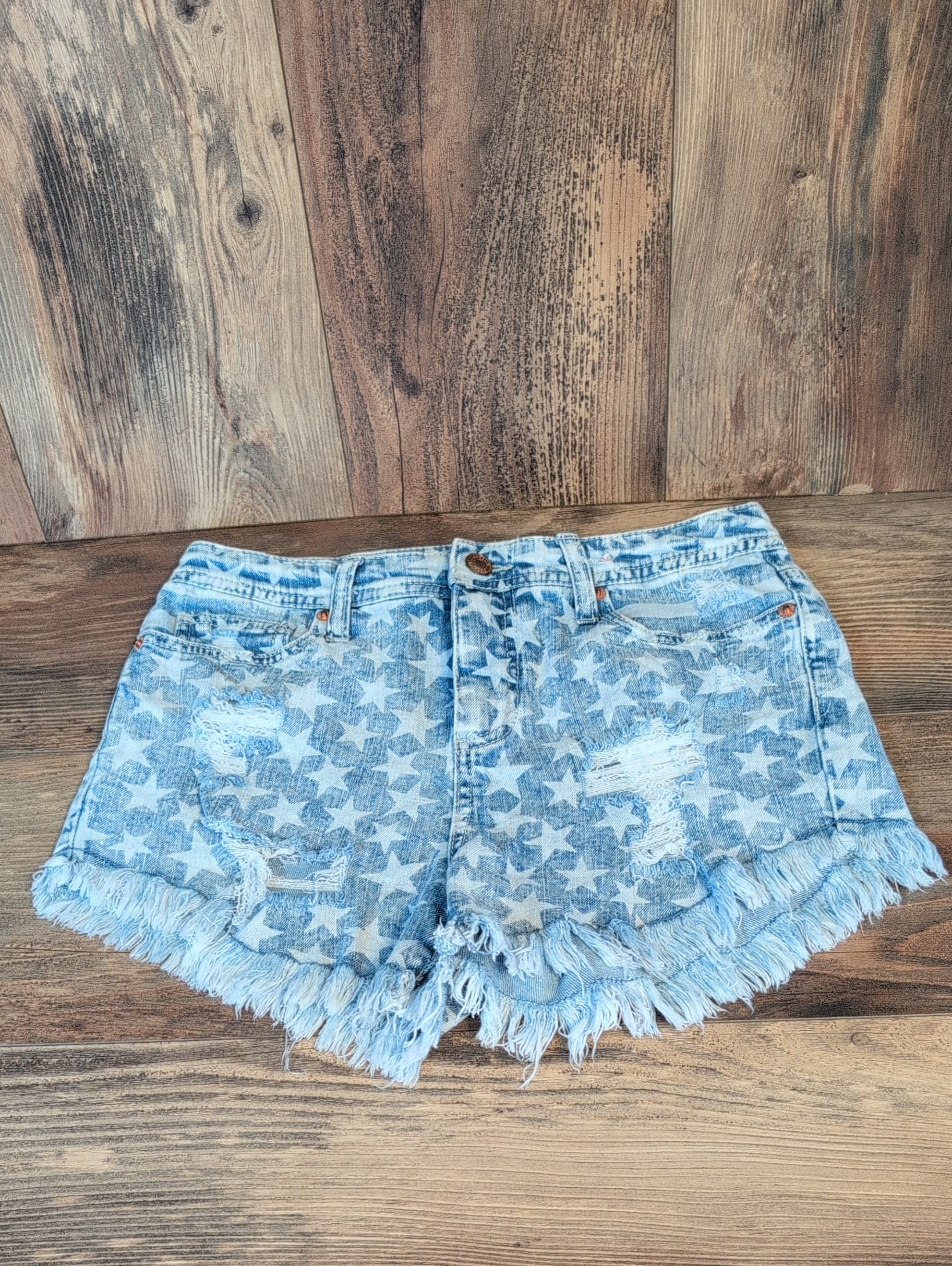 Mossimo Supply Co. Light Blue Star-Print Frayed Denim Shorts 4/27 622a